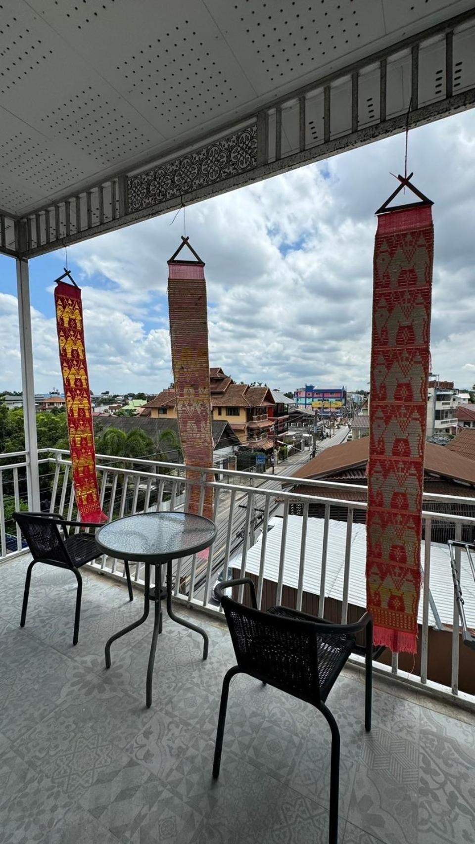 Wua Lai Boutique Hotel Chiang Mai Exterior photo